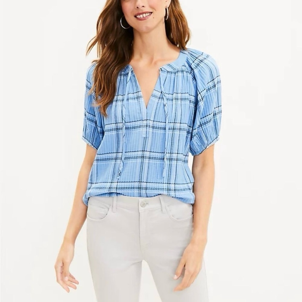 NWT  LOFT  Light Blue Plaid V-Neck Balloon Sleeve Blouse - XS